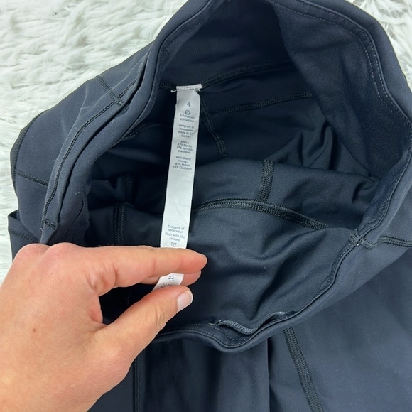 Lululemon Fast & Free Crop (19") Black - Picture 4 of 7